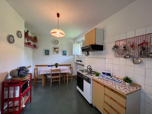 24020827-Ferienwohnung-4-Marliana-300x225-2