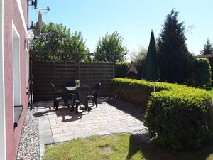 22368809-Ferienwohnung-3-Marlow-300x225-5