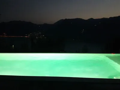 PoolOfHouse