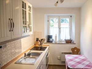 17998381-Ferienwohnung-4-Marquartstein-300x225-5