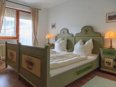 Schlafzimmer 2