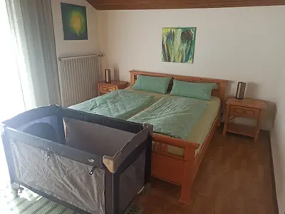 Kinderzustellbett. Liegefläche 120x60