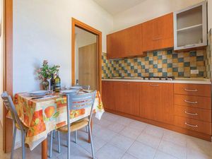 23016993-Ferienwohnung-4-Marsala-300x225-1