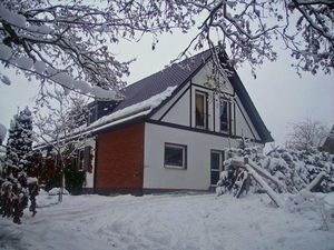 5137258-Ferienwohnung-3-Marsberg-300x225-3