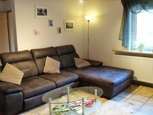 5137258-Ferienwohnung-3-Marsberg-300x225-3