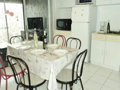 Ferienwohnung für 6 Personen (35 m²) in Marseillan 2/10