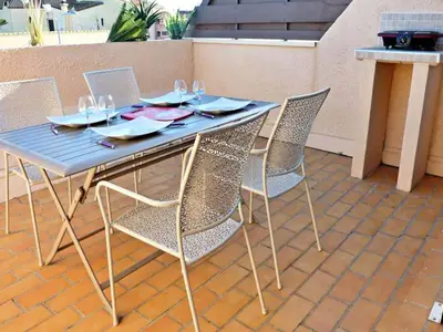 Ferienwohnung für 5 Personen (35 m²) in Marseillan 1/10