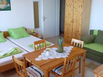 Ferienwohnung für 4 Personen in Martinšćica 6/10