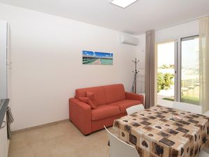 24043009-Ferienwohnung-4-Marzamemi-300x225-2