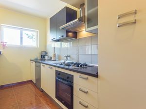 23731182-Ferienwohnung-6-Marčana-300x225-3