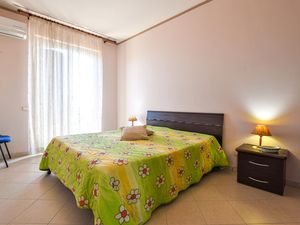 23762091-Ferienwohnung-6-Mascali-300x225-4