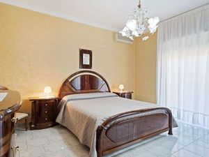 23700952-Ferienwohnung-6-Mascali-300x225-5