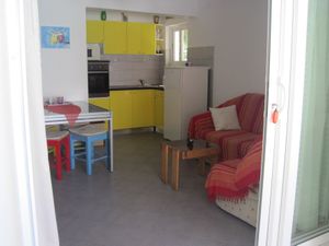 19359869-Ferienwohnung-5-Maslinica-300x225-1