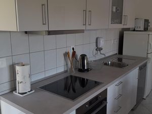 24038139-Ferienwohnung-4-Maslinica-300x225-3