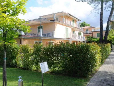 Ferienwohnung für 4 Personen (25 m²) in Marina Di Massa 3/10