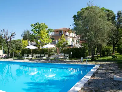 Ferienwohnung für 4 Personen (25 m²) in Marina Di Massa 1/10