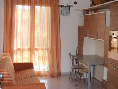 Ferienwohnung für 4 Personen (25 m²) in Marina Di Massa 9/10