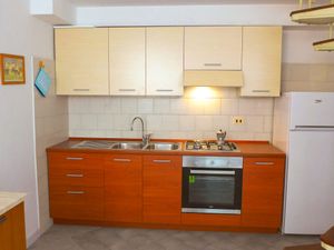 23840653-Ferienwohnung-4-Massa Lubrense-300x225-4