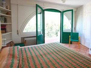 23952442-Ferienwohnung-5-Massa Lubrense-300x225-4