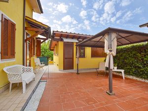 Ferienwohnung für 2 Personen (50 m²) in Massarosa