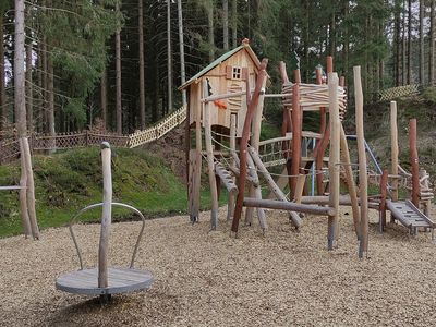 Kinderspielplatz in der Umgebung