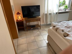 23951290-Ferienwohnung-2-Mastershausen-300x225-4