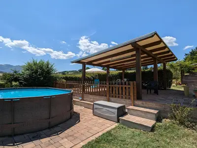 PoolOfHouse