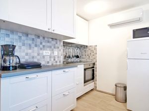 23980557-Ferienwohnung-6-Materada-300x225-5