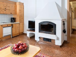 23896589-Ferienwohnung-6-Matrei in Osttirol-300x225-5