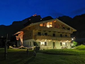 23343719-Ferienwohnung-4-Maurach am Achensee-300x225-2