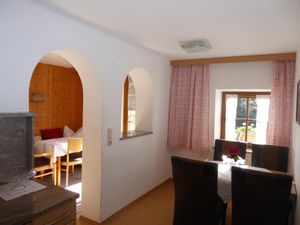 23432440-Ferienwohnung-3-Maurach am Achensee-300x225-4