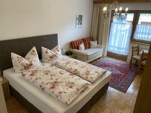 23432578-Ferienwohnung-2-Maurach am Achensee-300x225-3