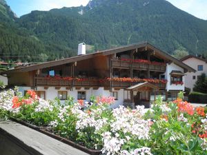 23432578-Ferienwohnung-2-Maurach am Achensee-300x225-5