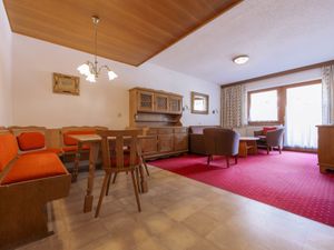 23841817-Ferienwohnung-4-Maurach am Achensee-300x225-2