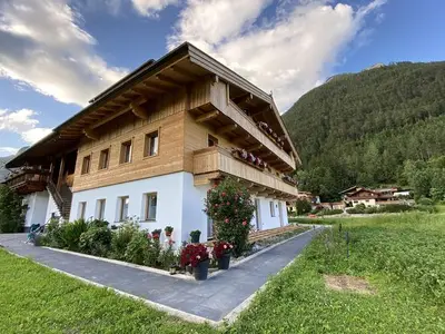 Ferienwohnung für 6 Personen (90 m²) in Maurach am Achensee 2/10