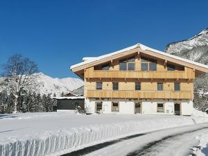 23303102-Ferienwohnung-4-Maurach am Achensee-300x225-3