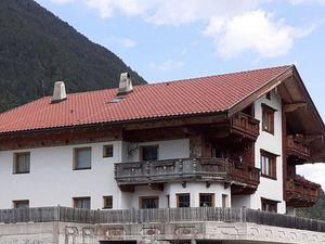 23253657-Ferienwohnung-5-Maurach am Achensee-300x225-5