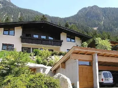 Ferienwohnung für 4 Personen (50 m²) in Maurach am Achensee 3/10