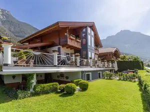 Ferienwohnung für 4 Personen (75 m²) in Maurach am Achensee