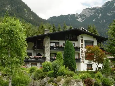 Ferienwohnung für 4 Personen (52 m²) in Maurach am Achensee 2/10