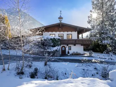 Ferienwohnung für 6 Personen (75 m²) in Maurach am Achensee 1/10
