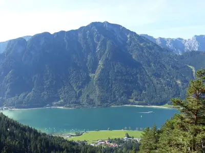Ferienwohnung für 4 Personen (46 m²) in Maurach am Achensee 5/10