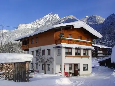 Ferienwohnung für 2 Personen (45 m²) in Maurach am Achensee 3/10
