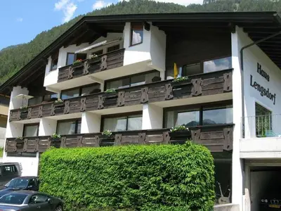 Ferienwohnung für 3 Personen (45 m²) in Maurach am Achensee 1/10