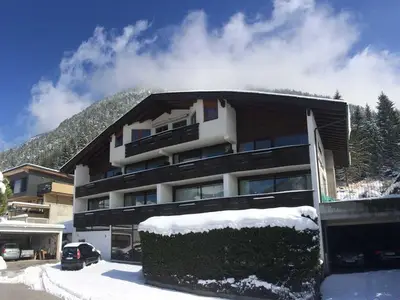 Ferienwohnung für 3 Personen (45 m²) in Maurach am Achensee 2/10