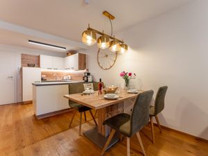 23895070-Ferienwohnung-7-Mauterndorf (Salzburg)-300x225-1