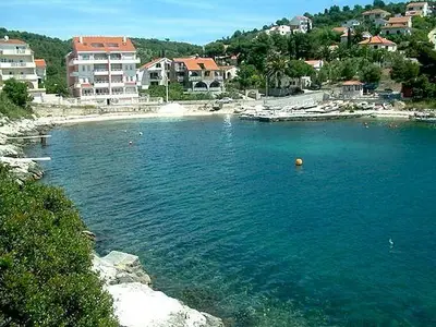 die Bucht Mavarstica