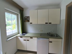 23846758-Ferienwohnung-8-Mayrhofen-300x225-5