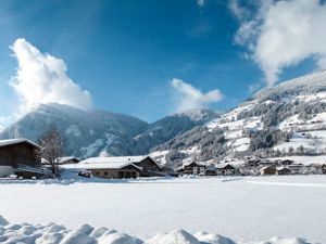 23846890-Ferienwohnung-5-Mayrhofen-300x225-3