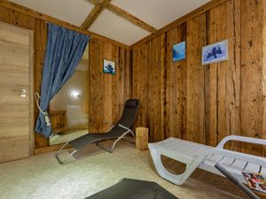 23850729-Ferienwohnung-4-Mayrhofen-300x225-2